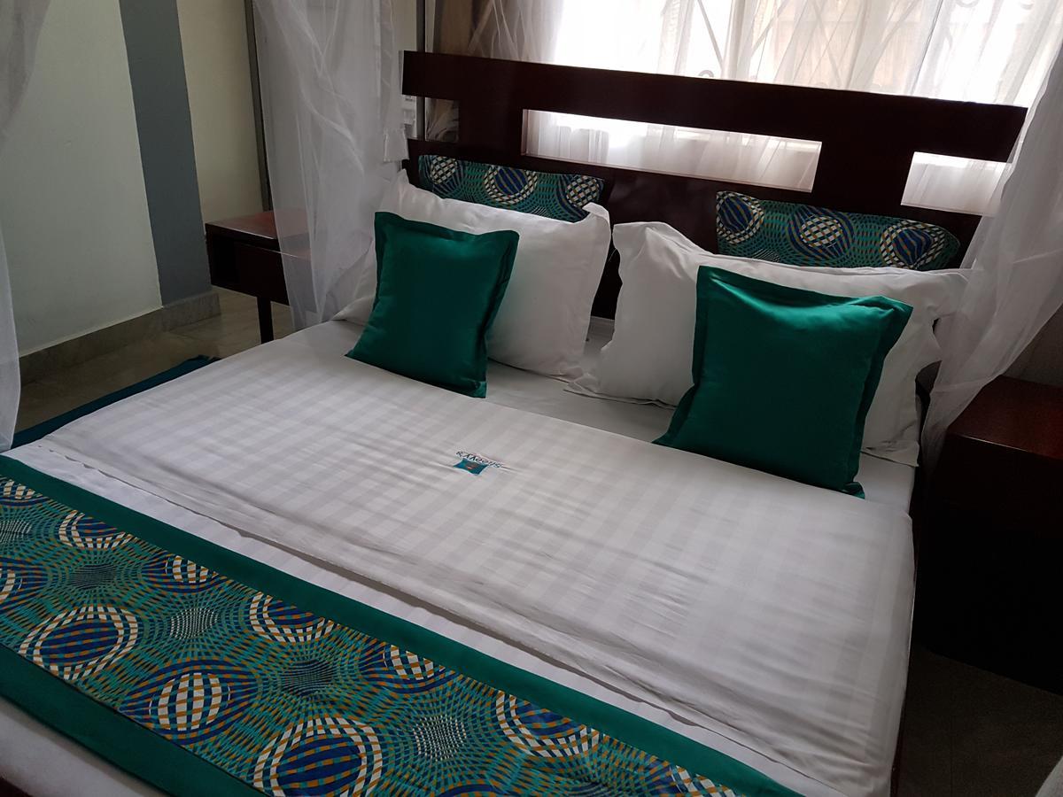 Sheevy"S Bed N Breakfast Fort Portal Екстериор снимка